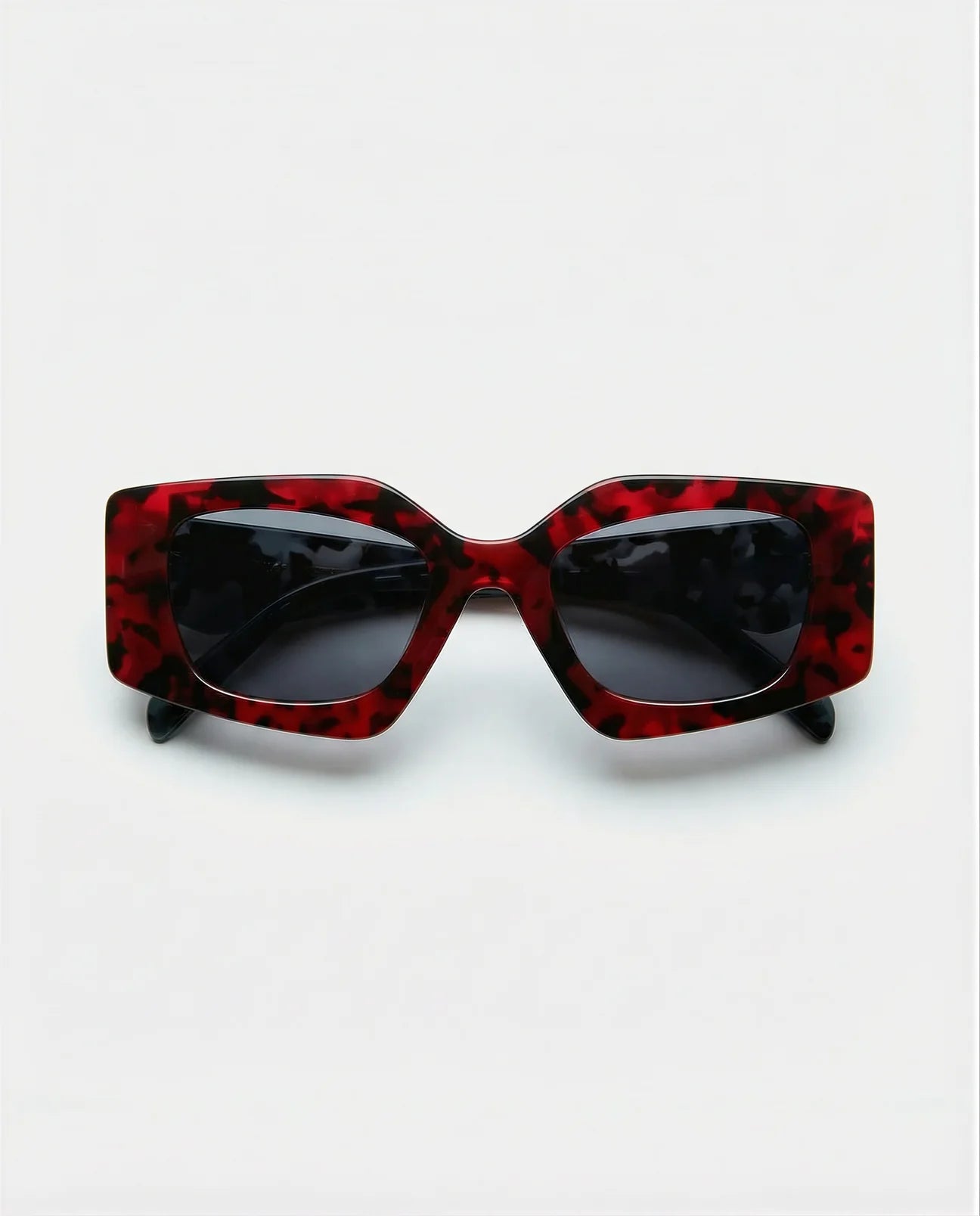 Avola Red